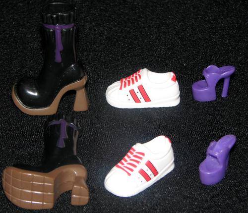Barbie doll Shoes (Lot 9)