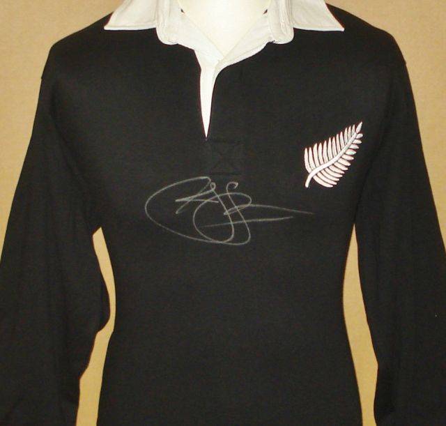 Jonah Lomu signed All Black Rugby Jersey