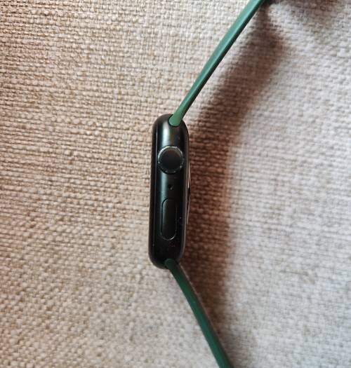 Apple Watch Series 7 45mm - Green