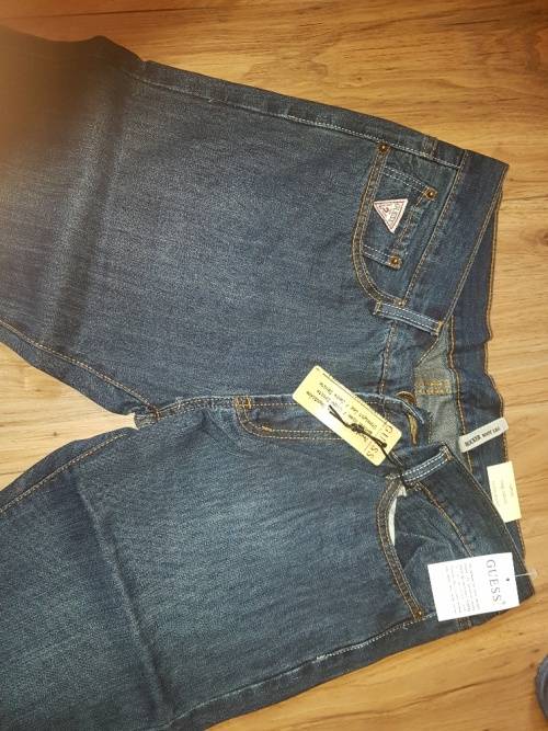 ORIGINAL GUESS JEANS SIZE W30L32 - Brand New (Regular Fit)