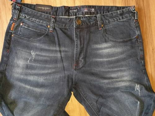 ARMANI JEANS - Extra Slim J08 - Comfort Fabric - Mens Jeans - SIZE W36L34 - Brand New - Dark Vintage