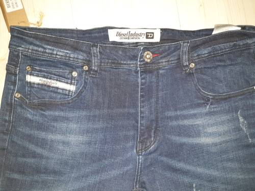 DIESL JEANS - TH007# - Mens Jeans - SIZE 34 - Brand New - Blue