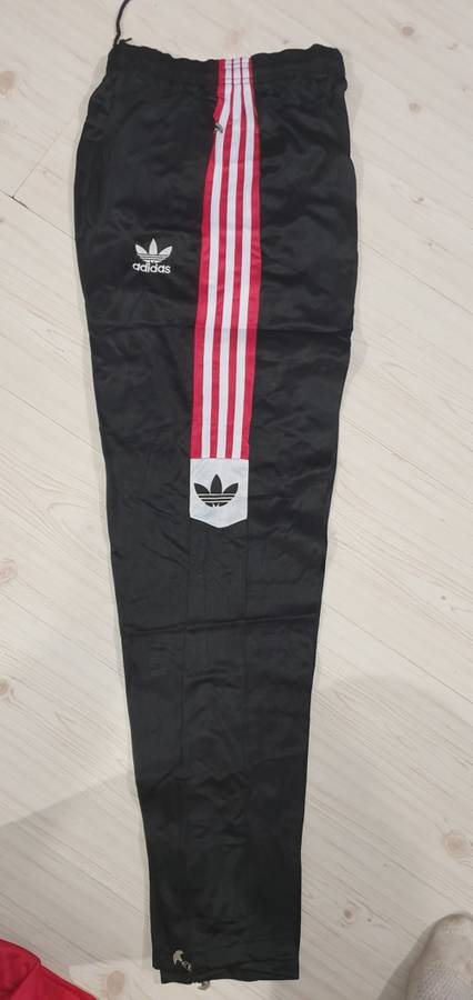 ADIDAS Tracksuit Super Slim Fit - X-Large - Brand new - with tags (Red)