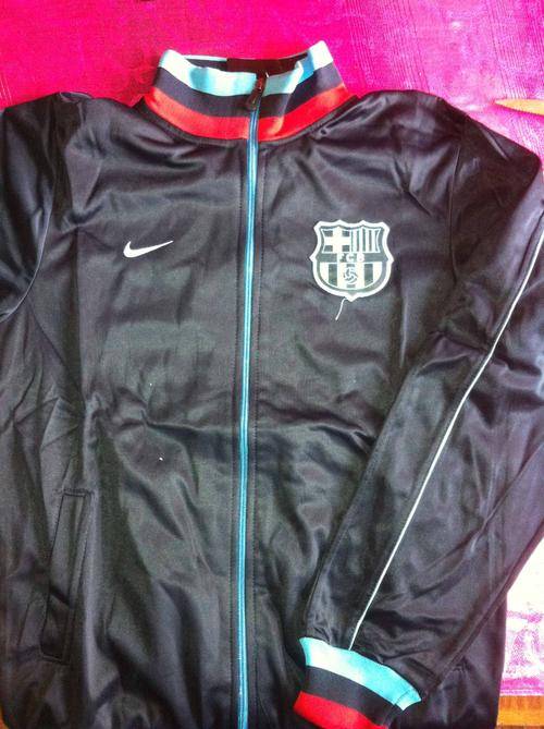 NIKE FCB  Large - Brand New - LATE ENTRY
