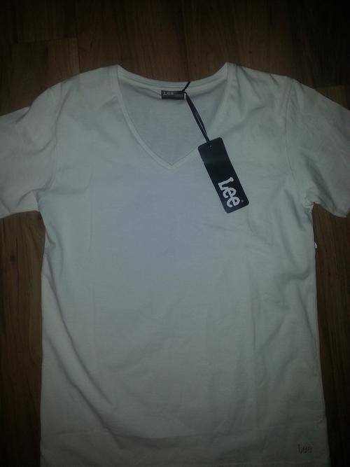 LEE T-Shirt Medium - Brand New