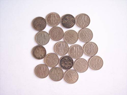 SOUTHERN RHODESIA-19 SILVER TICKEYS-VERY GOOD VALUE