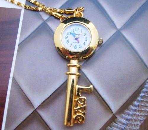 1pc Gold colour Love Cute Key Necklace Watch Gift xmas