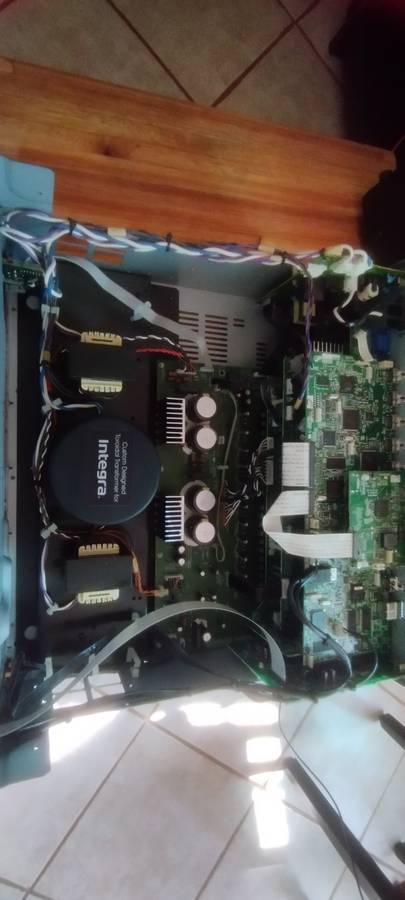 INTEGRA DHC-80.6 PREAMP PROCESSOR (PLEASE READ DESCRIPTION)