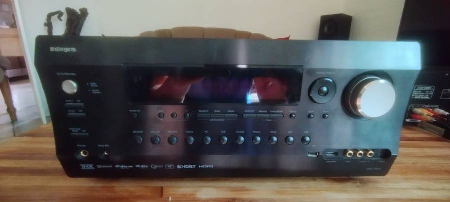 INTEGRA DHC-80.6 PREAMP PROCESSOR (PLEASE READ DESCRIPTION)