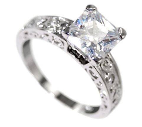 ^^ FREE SHIPPING ^^2.05CTS VICTORIAN PRINCESS CUT ENGAGEMENT RING CLAD IN 18K GOLD SIZE 6