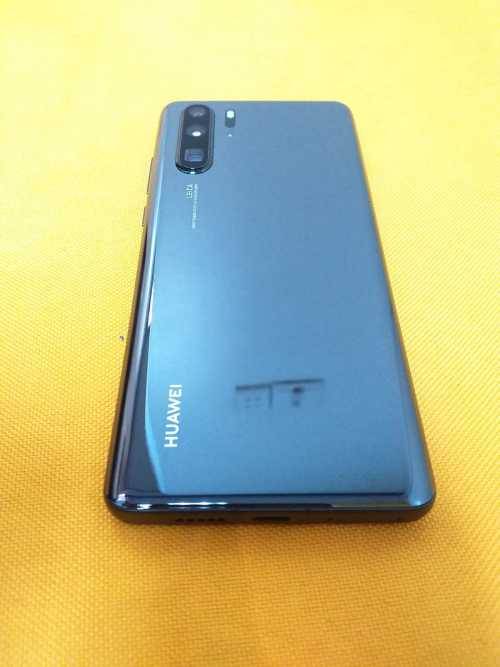 HUAWEI P30 PRO| 8GB RAM| 256GB STORAGE- AURA BLACK