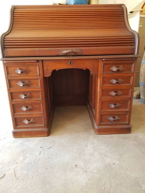 Magnificent Roll top desk