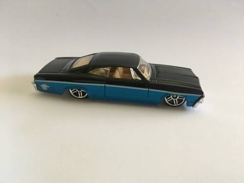 Hot Wheels , 65 Chevy Impala , loose , unboxed