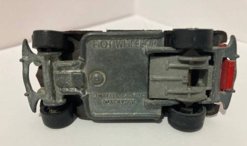 Hot Wheels , 2 x Ford , old Hot Wheels , play worn , unboxed