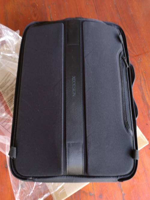 Anti theft laptop bag / backpack