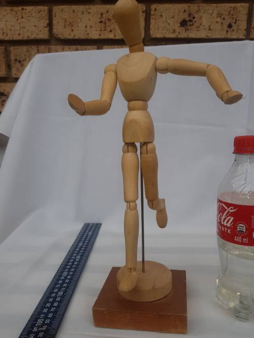 Wooden Manikin Articulated