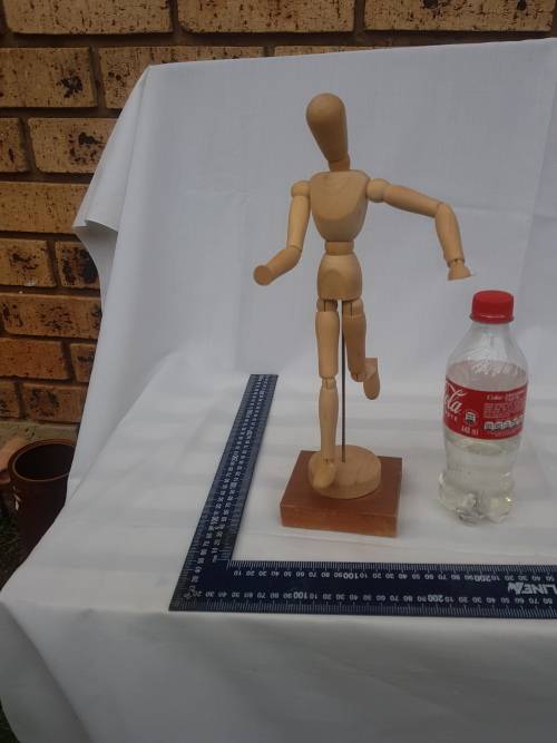 Wooden Manikin Articulated