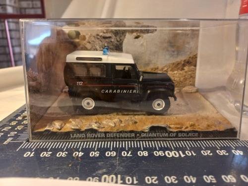 007 James Bond Land Drover Defender -Quantum of Sollace