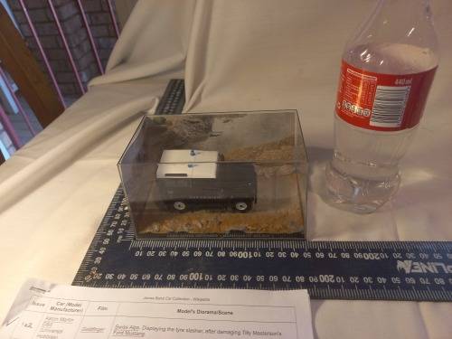 007 James Bond Land Drover Defender -Quantum of Sollace