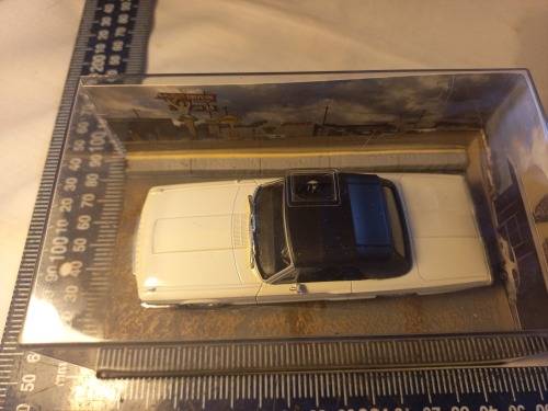 007 James Bond Ford Thunderbird