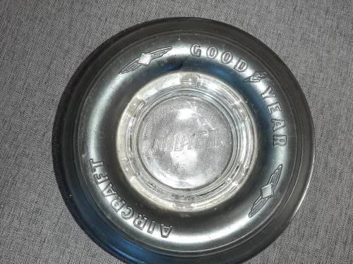 CRAZY R1 START. NO RESERVE. VINTAGE GOODYEAR AIRCRAFT TYRE ASHTRAY