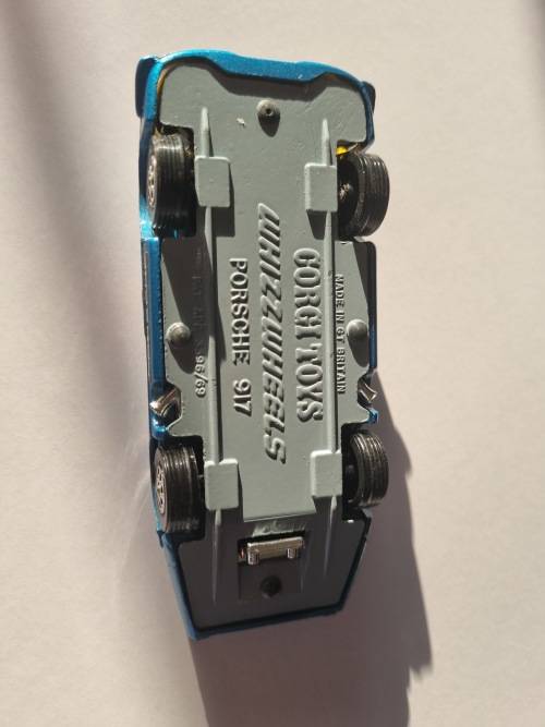 Corgi 385 Porsche 917