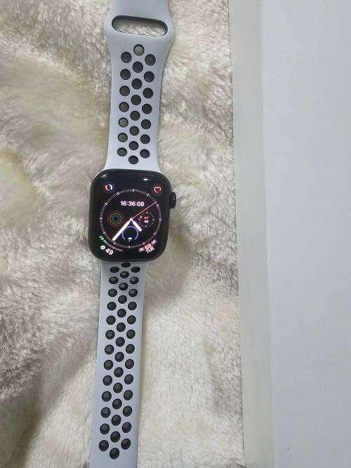 iwatch series 8 41mm GPS