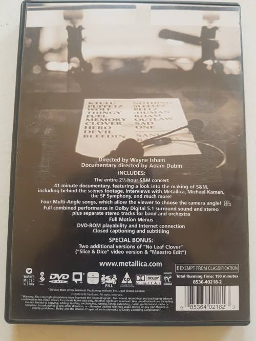 Metallica with Michael Kamen conducting the San Francisco Symphony Orchestra