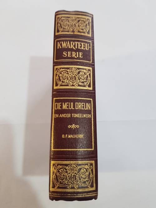 Kwarteeu-Serie, Die Meul Dreun and ander Toneelwerk deur D.F. Malherbe, 1943