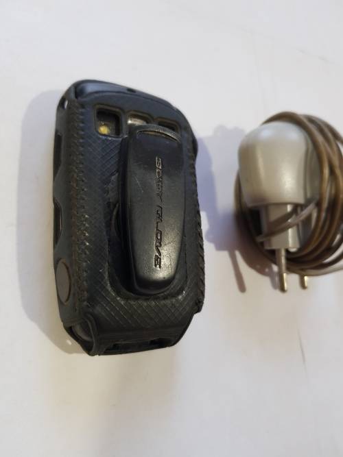 Samsung SGH-D600E Cellphone