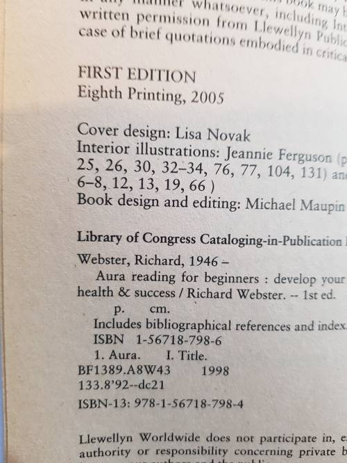 Aura Reading for Beginners by Richard Webster