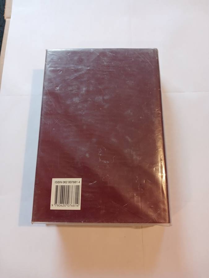 Robert`s Birds of Southern Africa by Gordon Lindsay Maclean