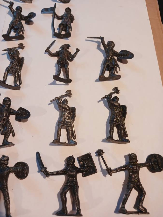Miniature Roman Military Figurines x 28