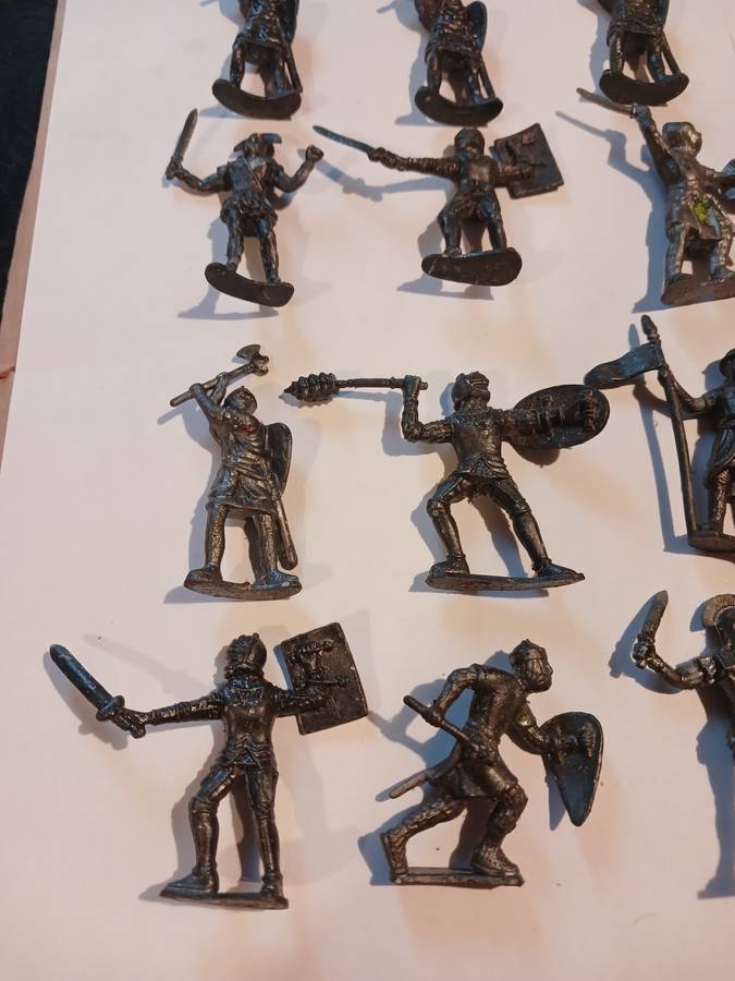 Miniature Roman Military Figurines x 28