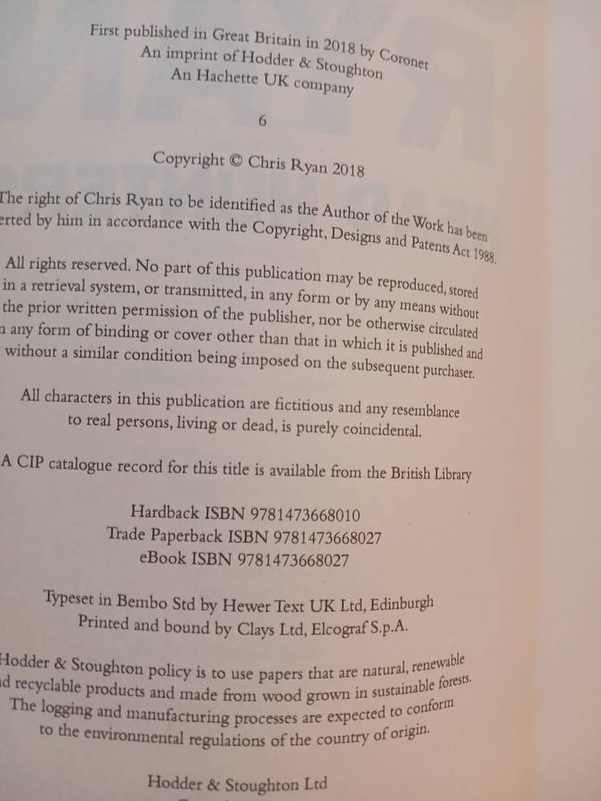 Head Hunters by Chris Ryan