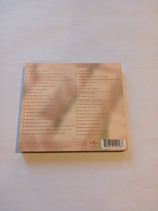This is Acoustic, 40 Huge Hits, 2 x CD, UK