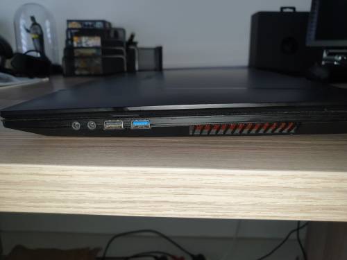 Gigabyte Sabre 17 G8