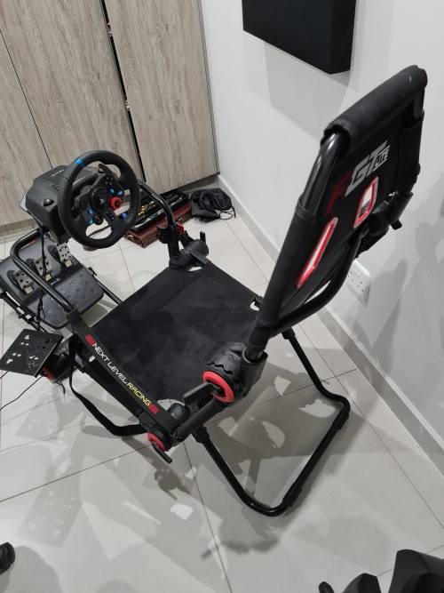 F-GT Lite Racing Rig and Logitech G29