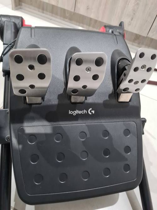 F-GT Lite Racing Rig and Logitech G29