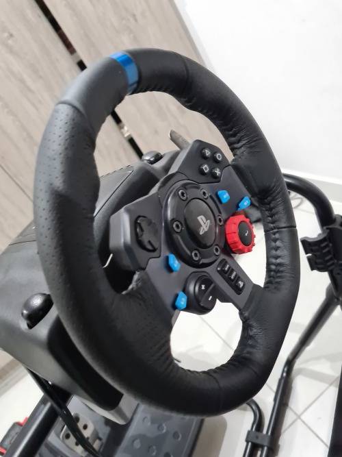 F-GT Lite Racing Rig and Logitech G29
