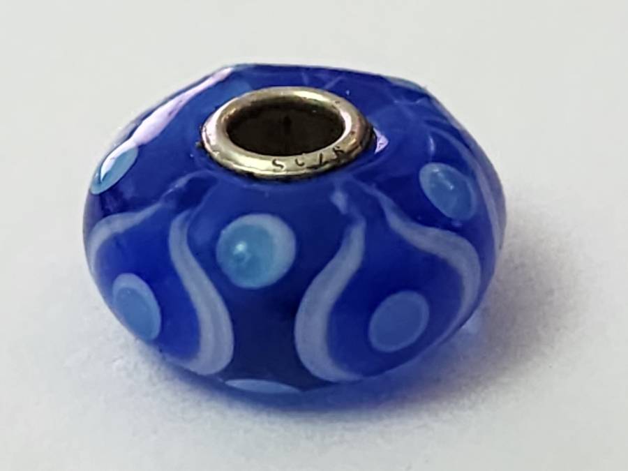 Elegant Christmas Trollbead - RETIRED BEAD