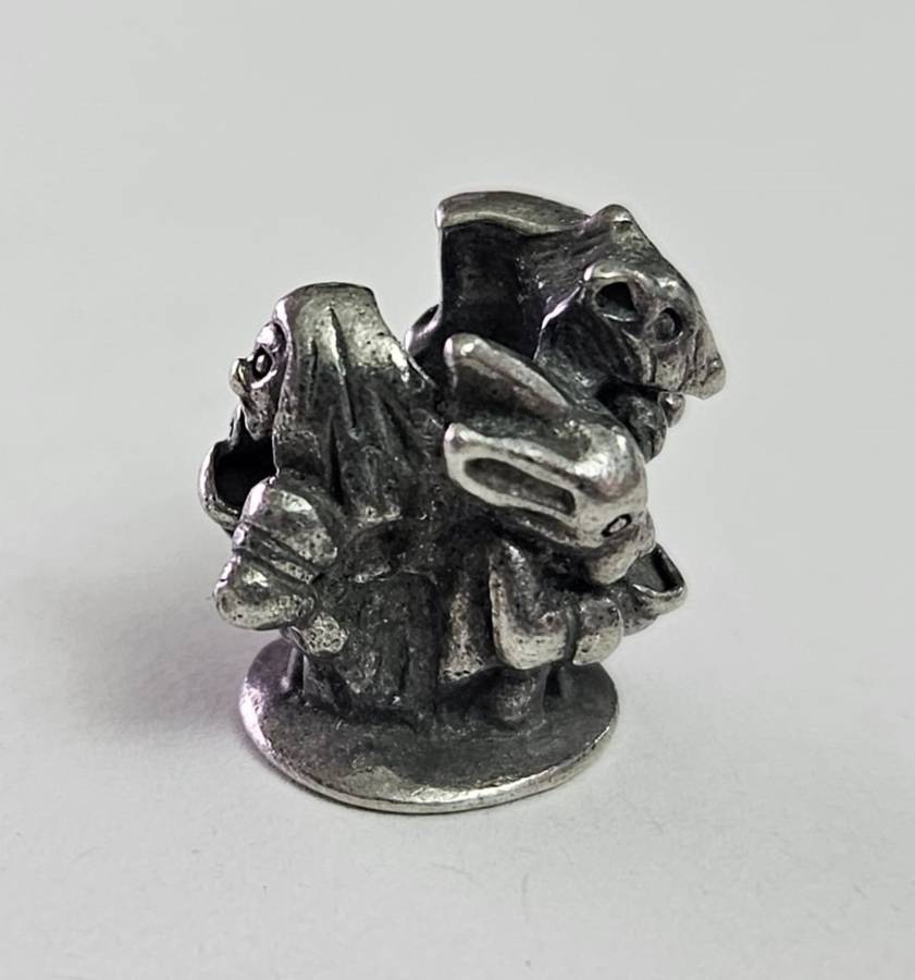 ENGLISH TEA PARTY MAD HATTER TROLLBEAD - UNITED KINGDOM WORLD BEAD - RETIRED