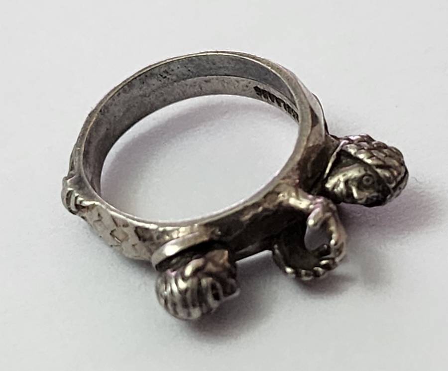 THE KISSING RING TROLLBEAD