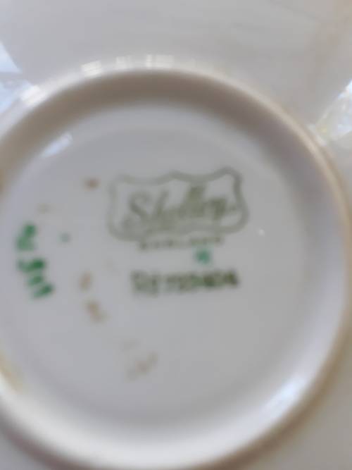 ShelleyEngland decorative plate hanging