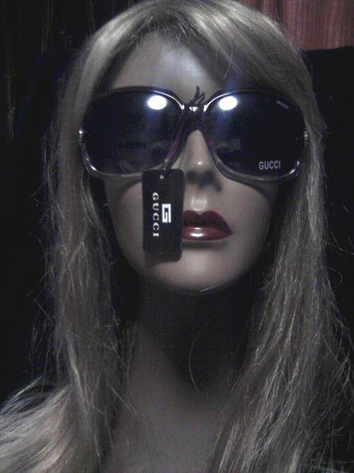 CRAZY SALE!!! Ladies purple GUCCI Sunglasses,, LAST ONE!!!