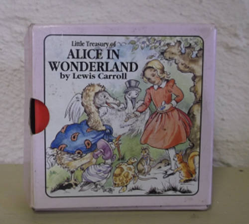 Alice In Wonderland - Mini Books Box Set