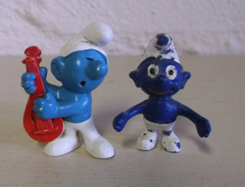 Music Smurf(Hong Kong) with unknown and unmarked Smurf