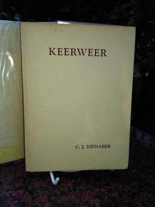NIENABER, C.J. - Keerweer - [Illustrasies deur Sheila Cussons] - (Sagteband)