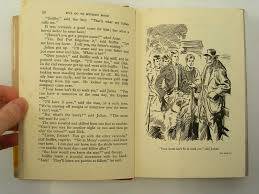 BLYTON, Enid - Five go to Mystery Moor - [Famous Five # 13] - (Excellent Hardcover)