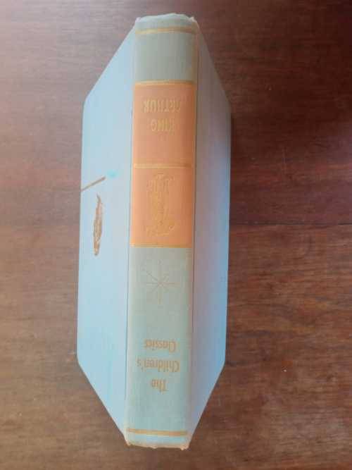 AAA - King Arthur and His Knights : Based on Sir Thomas Malory`s Morte d`Arthur - (Hardcover)